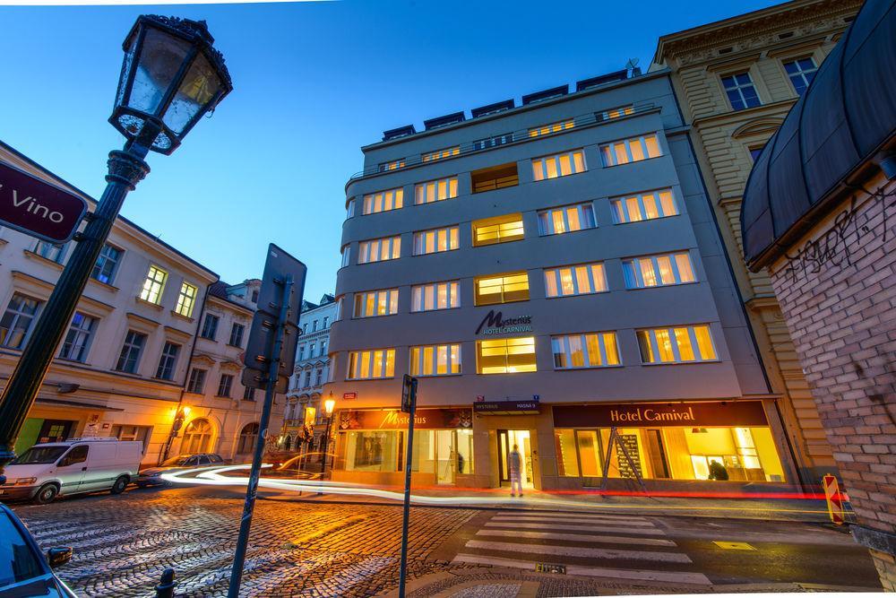 Mysterius Hotel Carnival - Prague — Photos 3
